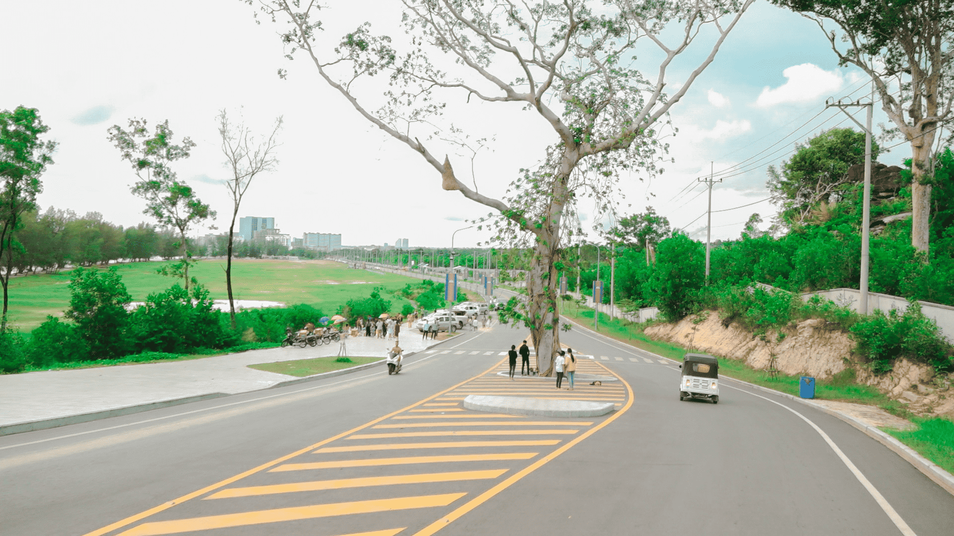 sbm–cRYBKKFnxHurTgJ0pPkq